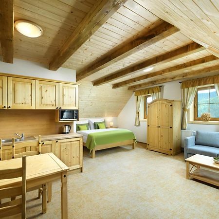 Apartmany A Studia Lucky, Ski-In Ski-Out ,Chopok Jasna, Demaenovska Dolina Exteriör bild